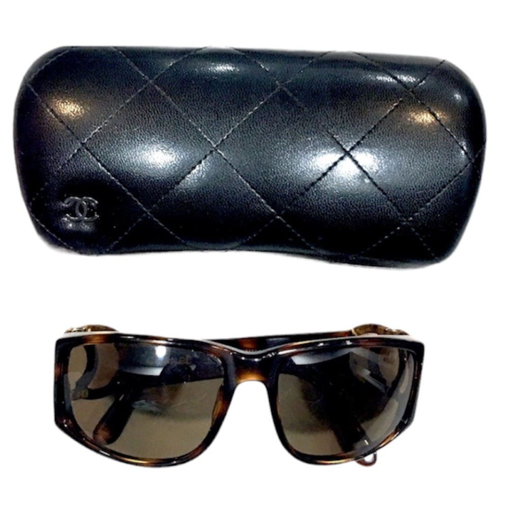 Authentic Chanel Vintage big CC 2461 sunglasses Small